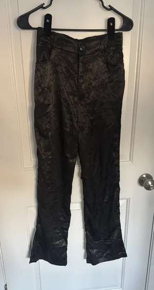SheIn Black patterned silk pants thumbnail 1