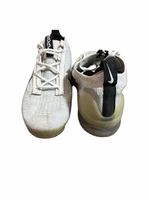 Nike Air VaporMax 2021 Flyknit Athletic Running Shoes thumbnail 5