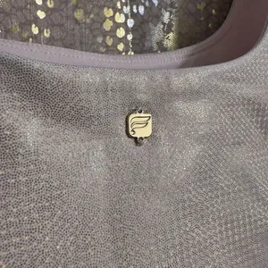 Fabletics Gold Harlyn Hologram Sparkly Shimmering Sports Bra S/M thumbnail 4