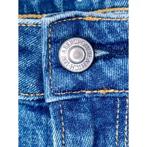 Abercrombie & Fitch Curve Love Mom High Rise Denim Distressed Jeans Size 30 10 L thumbnail 5