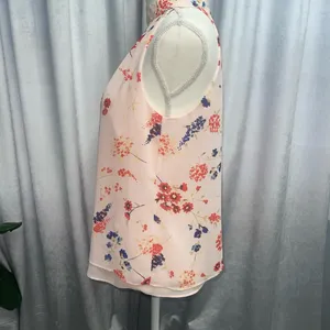 Rose + Olive High Neck Sleeveless Blouse Sz Small-Peach Floral Dainty Top thumbnail 3