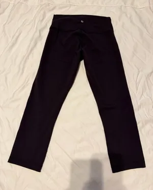 Lululemon Wunder Under Size 8 thumbnail 1