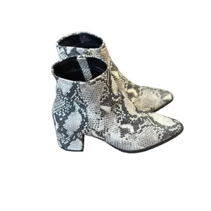Madden Girl Dafnii Snake Print Ankle Boots 7.5M Pointed Toe Block Heel Side Zip thumbnail 13