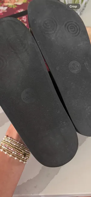 Gucci Pool Slides thumbnail 9