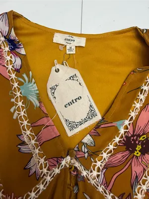 entro Mustard Floral V-Neck Mini Dress size M thumbnail 8