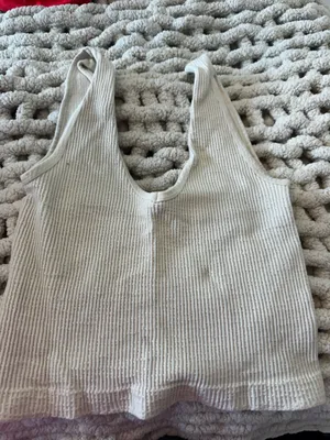 Boutique thumbnail 1