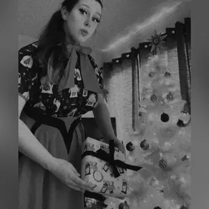 Unique Vintage Holiday blouse pussybow thumbnail 8