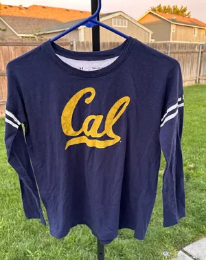 Under armour youth medium long sleeve shirt thumbnail 1