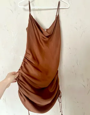 Aritzia Wilfred Only Ruched Slip Dress in Terrazzo Brown thumbnail 5