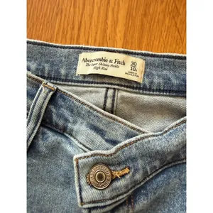 Abercrombie & Fitch‎ The Super Skinny Ankle High Rise Criss Cross Jeans thumbnail 6