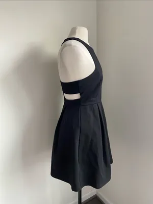 Lulus Classic Black Sleeveless Fit-and-Flare Dress Cut Out Back Womens Sz Medium thumbnail 2