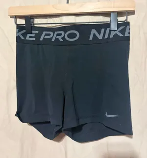 Nike spandex thumbnail 1