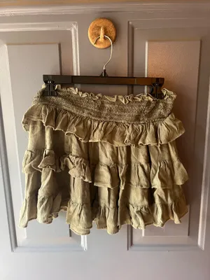 Vestique Green Skirt Ruffle thumbnail 4