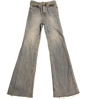 Chuu 5kg Jeans Boot cut Korean Fashion size 25 thumbnail 1