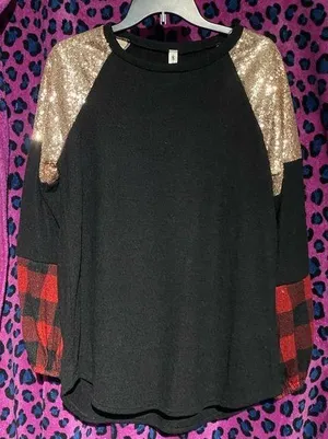 Vanilla Bay sweater - large- NWOT thumbnail 1