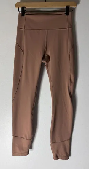 Lululemon In‎ Movement Tight 25" Everlux in Spanish Oak Size 6 thumbnail 1