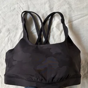 Lululemon Women's Black Camouflage Sports Bra thumbnail 6