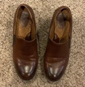 boc Brown Leather Women's Mules Size 10 thumbnail 1