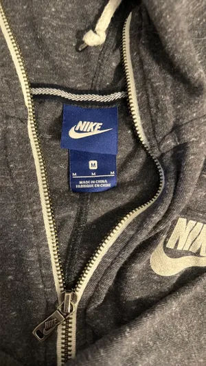 Nike Zip-Up Jacket thumbnail 3