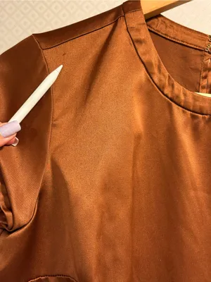 Anthropologie Copper Satin Casual Crop Baby Tee Size S thumbnail 9