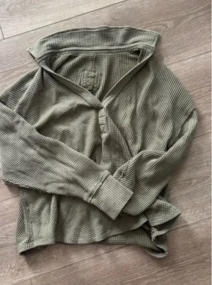 Aerie Long Sleeve thumbnail 1