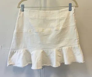 AQUA Denim Ruffle Asymmetric Hem Mini Skirt Size L Raw Edge Side Zip White thumbnail 1