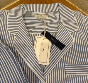 Petite Plume Women's Twill Pajama Set in French Blue Heritage Stripe thumbnail 4
