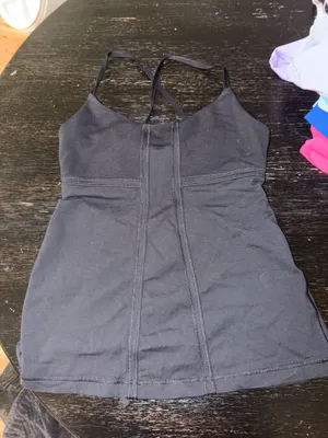 Lululemon Tank thumbnail 1