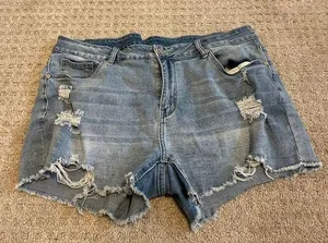 Boutique Light Blue Denim Wash Distressed Cut Off Jean Shorts XL thumbnail 1