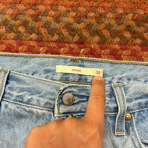 Levis Light Wash Wedgie Distressed Slim Fit Jeans Beach Ripped thumbnail 4