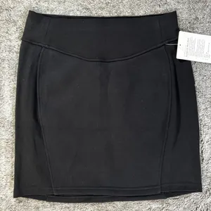 NWT Lululemon Scuba High-Rise Mini Skirt Sz Small In Black thumbnail 4