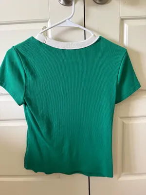 Old Navy Green and White Snug Top- Size M thumbnail 2