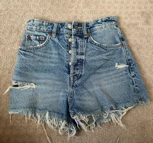 ZARA Jean High-Rise Shorts thumbnail 1