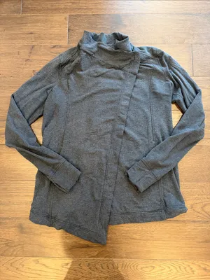 Lululemon Coast Wrap II Open Front Cardigan French Terry Gray Size 6 - C52-079 thumbnail 2
