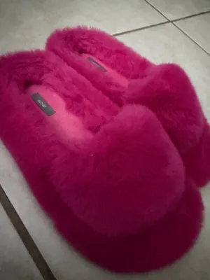 Aerie Slippers Fuzzy Pink Open-Toe thumbnail 1