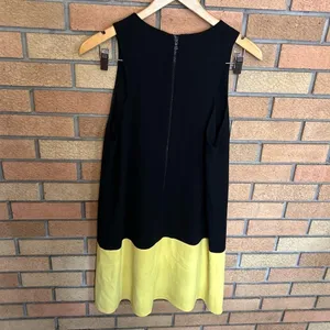 Alice + Olivia Dress Women’s M Black Yellow Dorma Colorblock Shift Mini Dress thumbnail 2