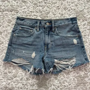 Lucky Brand Mid Rise Denim Shorts thumbnail 1