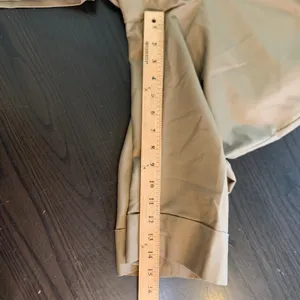 Ann Taylor Curvy Khaki Bermuda Shorts Tan Cuffed Stretch Cotton Size 10 Preppy thumbnail 6