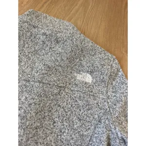 The North Face Women’s Maggy Full Zip Fleece Sweater Jacket LightGray Size Small thumbnail 9