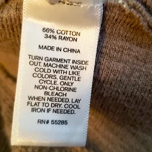 Express tan cutoutlightweight sweater thumbnail 12