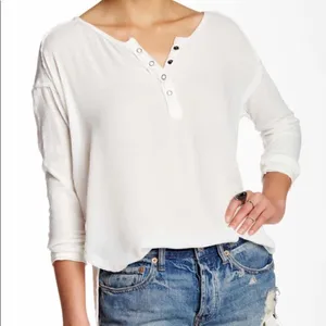 ‎Free People we the free Ivory Sunday Henley XS thumbnail 1