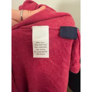 Banana Republic Luxury Blend V-Neck Knit Top Dusty Pink Bow Rouched Accent thumbnail 7