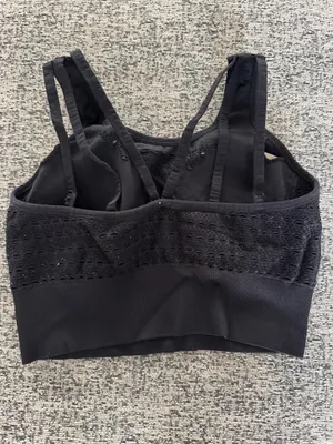 Women’s Gymshark Bra thumbnail 3