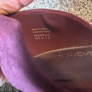 41 Hawthorn Burgundy Faux Suede D'Orsay Flats Gold Chain Accent‎ Womens 10 thumbnail 5
