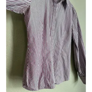 Express Womens M Button Down Shirt Purple White Striped Metallic‎ Long Sleeve thumbnail 3