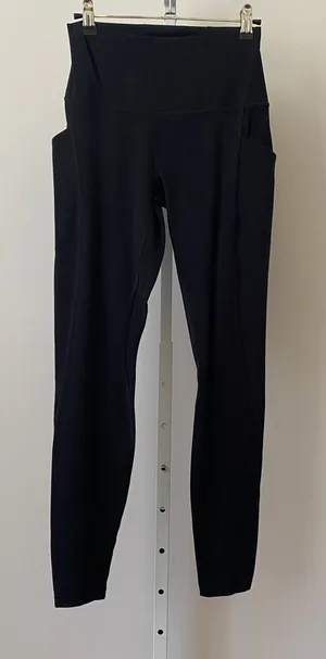 Lululemon Size 6 Black Fast and Free High-Rise Tight 25" Pockets Leggings thumbnail 1