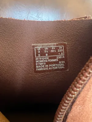 Clarks Originals Trek Wedge Boots in a brown suede size 5.5 zipper thumbnail 5