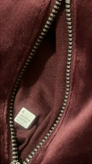 Define Jacket Velvet  NWT-  New with tags thumbnail 6