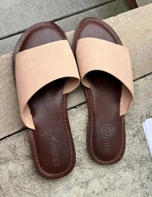 Cushionaire Sandals Women’s thumbnail 1