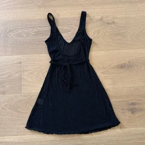 White Fox Mini Dress Sleeveless Sparkly V Neck Size S Black Silver thumbnail 4